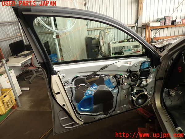 2UPJ-9237861260]レクサス・IS250(GSE20)左前ドア 中古 NSG M5O8 43R-00012_4