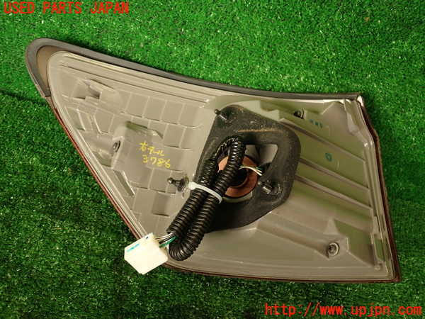 2UPJ-9237861530]レクサス・IS250(GSE20)右テールランプ 中古_2