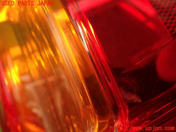 2UPJ-9237861530]レクサス・IS250(GSE20)右テールランプ 中古_3