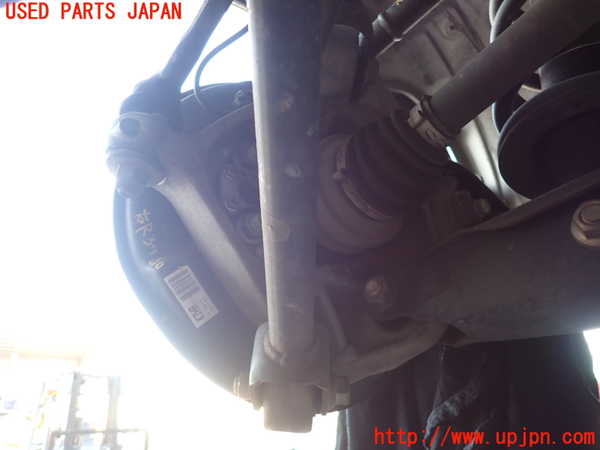 2UPJ-9237864300]レクサス・IS250(GSE20)右リアナックルハブ 中古_2