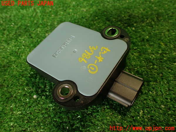 2UPJ-9237866381]レクサス・IS250(GSE20)センサー1(ヨーレート) 中古_2