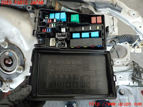 2UPJ-9237866741]レクサス・IS250(GSE20)ヒューズボックス1(EGルーム内助手席側) 中古_3