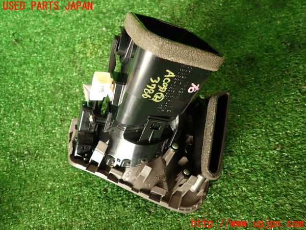 2UPJ-9237867527]レクサス・IS250(GSE20)エアコン吹き出し口2(右) 中古_4