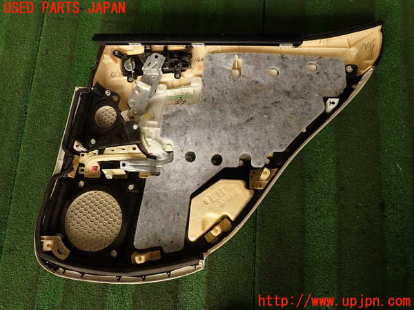2UPJ-9237861324]レクサス・IS250(GSE20)左後ドア内張り 中古_5