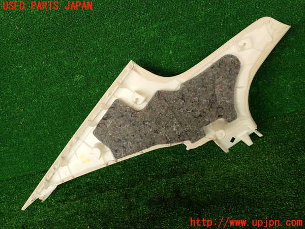 2UPJ-9237867675]レクサス・IS250(GSE20)右リアピラートリム 中古_3