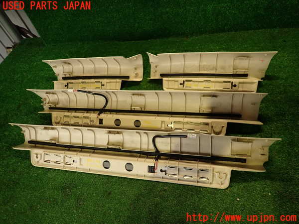 2UPJ-9237867740]レクサス・IS250(GSE20)スカッフプレート 中古_4