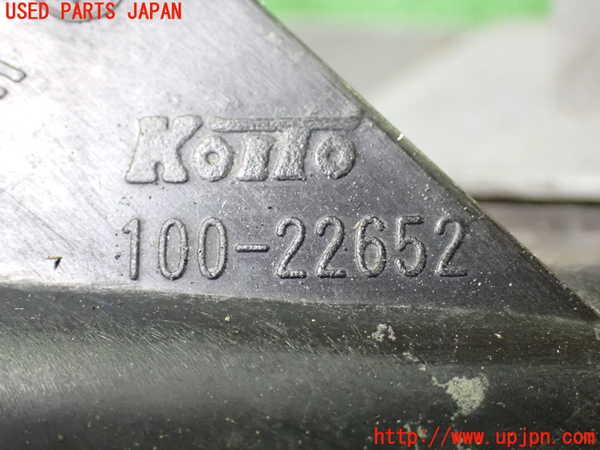 1UPJ-9237871130]ストリーム(RN8)右ヘッドライト HID 中古_4