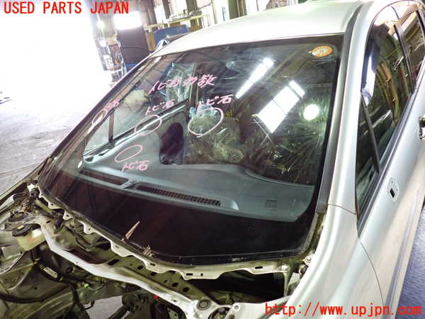 1UPJ-9237871195]ストリーム(RN8)フロントガラス 中古 AGC M314 43R-006261_2