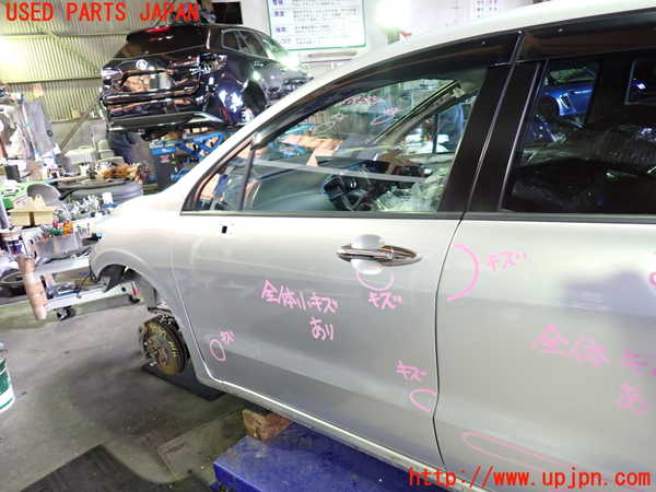 1UPJ-9237871260]ストリーム(RN8)左前ドア 中古 AGC M2H4 43R-00034_2