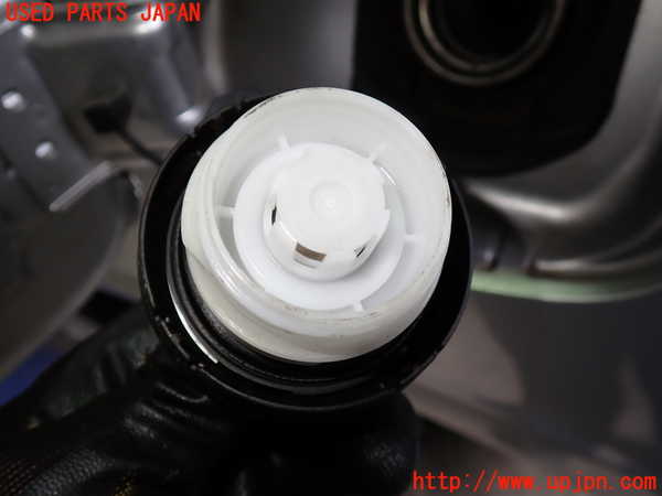 1UPJ-9237871690]ストリーム(RN8)フューエルリッド 中古_3