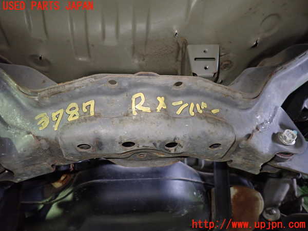 1UPJ-9237875295]ストリーム(RN8)リアメンバー 中古_3