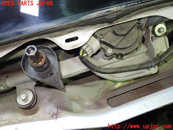 1UPJ-9237876770]ストリーム(RN8)フロントワイパーモーター 中古_2