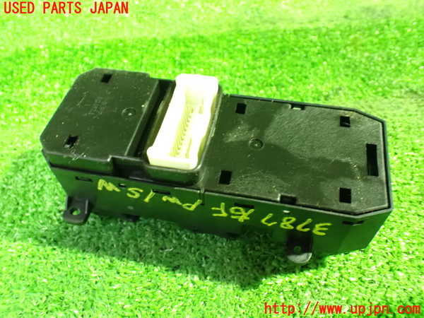 1UPJ-9237876240]ストリーム(RN8)右前パワーウィンドウスイッチ 中古_2