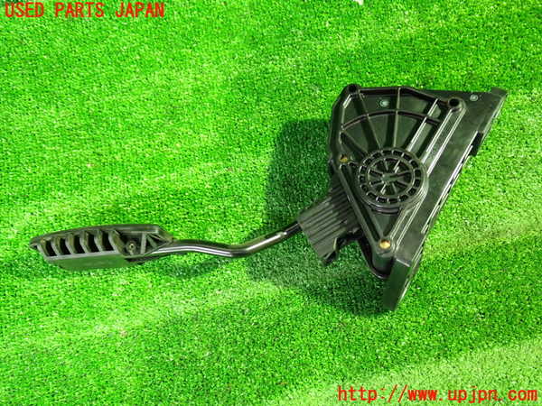 1UPJ-9237876381]ストリーム(RN8)センサー1 (アクセルペダル) 中古_2
