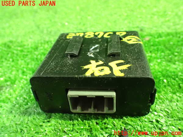 1UPJ-9237876147]ストリーム(RN8)コンピューター2 (ヘッドライトオートレベリング) 中古 33137-SMC-003_2