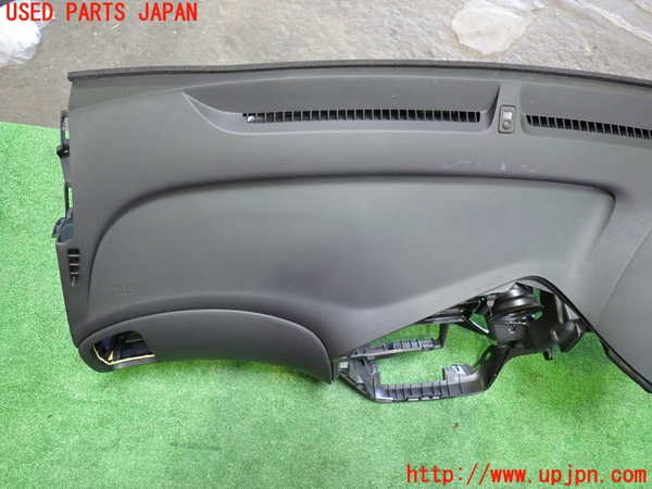 1UPJ-9237877505]ストリーム(RN8)ダッシュボード 中古_3