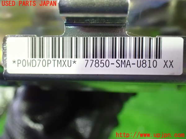 1UPJ-9237877870]ストリーム(RN8)助手席側エアバッグカバー 中古_3