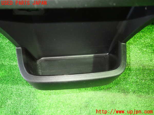 1UPJ-9237877549]ストリーム(RN8)コンソール 中古_4