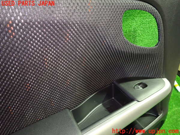 1UPJ-9237871324]ストリーム(RN8)左後ドア内張り 中古_2