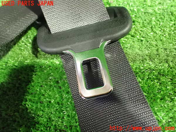 1UPJ-9237877075]ストリーム(RN8)助手席シートベルト 中古_2