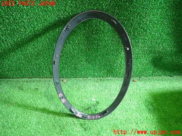 1UPJ-9237881142]BMW ミニ(MINI)ジョンクーパーワークス F56(JCW)(XMJCW)左ヘッドライトリム 中古_2