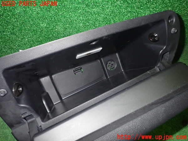 1UPJ-9237887516]BMW ミニ(MINI)ジョンクーパーワークス F56(JCW)(XMJCW)グローブボックス1 中古_4