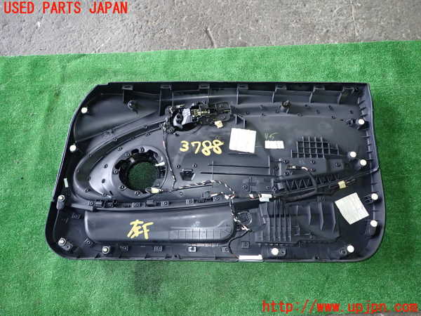 1UPJ-9237881264]BMW ミニ(MINI)ジョンクーパーワークス F56(JCW)(XMJCW)左ドア内張り 中古_5