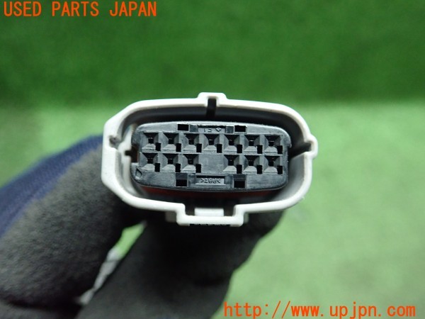 3UPJ=9237890582]CX-3(DK5AW)純正 D09V-67Y6Y-C DC/DCコンバーター 中古_4