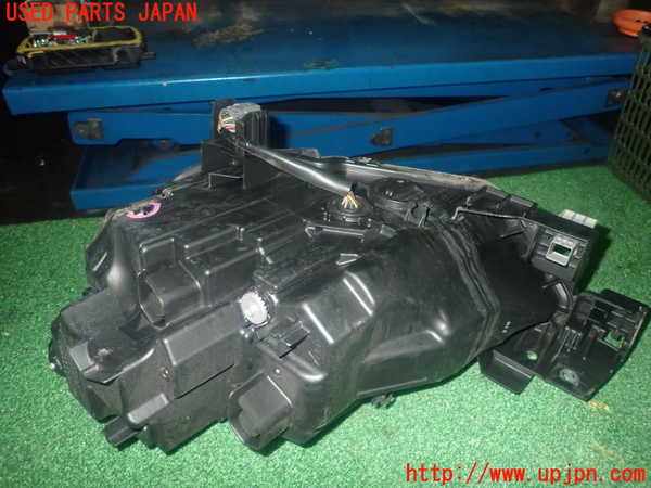 1UPJ-9237891130]CX-3(DK5AW)右ヘッドライト LED ジャンク品_2