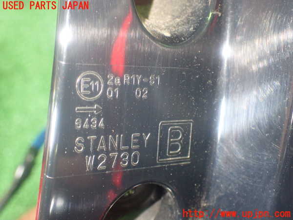 1UPJ-9237891530]CX-3(DK5AW)右テールランプ 中古_4