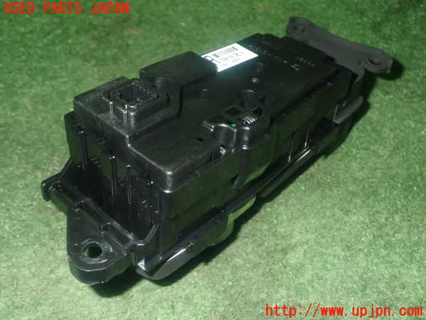 1UPJ-9237896306]CX-3(DK5AW)スイッチ1 メニュー 中古_3