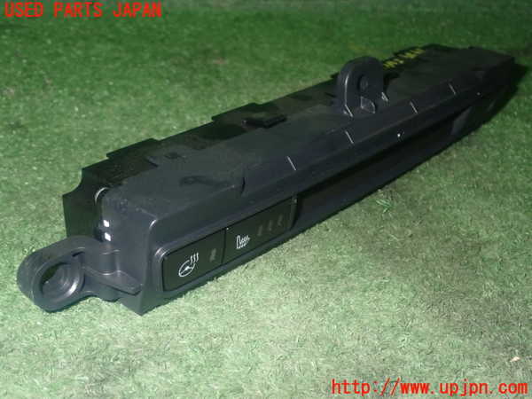 1UPJ-9237896307]CX-3(DK5AW)スイッチ2 シートヒーター 中古_2