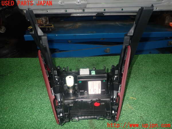 1UPJ-9237897549]CX-3(DK5AW)コンソール 中古_5