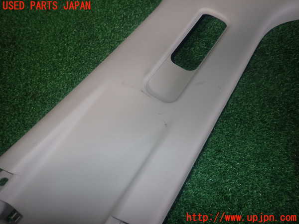 1UPJ-9237897665]CX-3(DK5AW)右センターピラートリム 中古_4