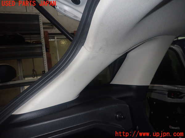 1UPJ-9237897680]CX-3(DK5AW)左リアピラートリム 中古_2