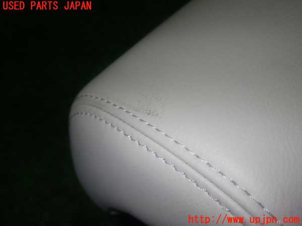 1UPJ-9237897130]CX-3(DK5AW)真中2列目ヘッドレスト 中古_5