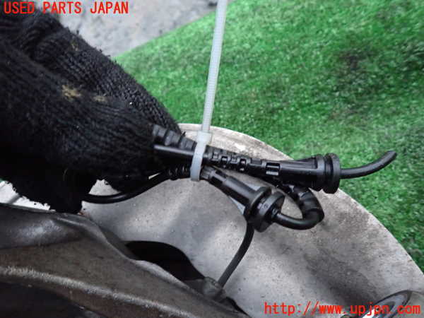 1UPJ-9237904290]BMW ミニ(MINI)クーパーD F55(XV15MW)右フロントナックルハブ 中古_3