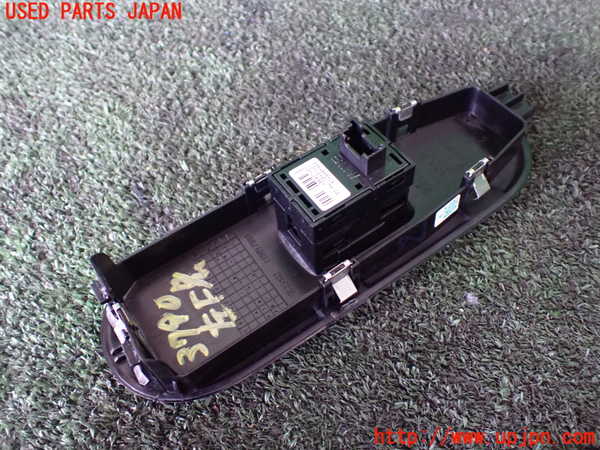1UPJ-9237906245]BMW ミニ(MINI)クーパーD F55(XV15MW)左前パワーウィンドウスイッチ 中古_2