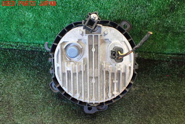 1UPJ-9237911180]BMW ミニ(MINI)クーパーD F56(XN15M)右フォグ 中古_4