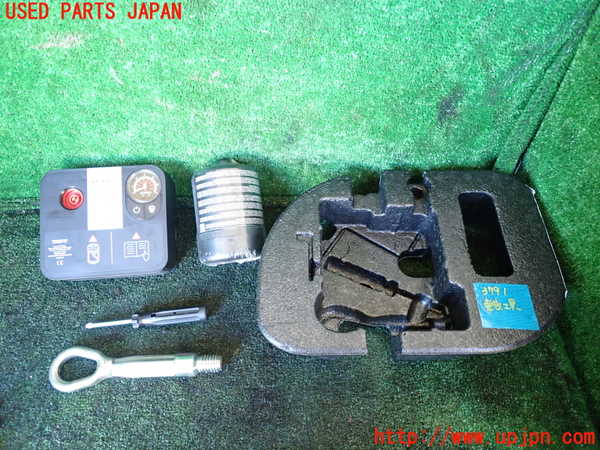 1UPJ-9237917805]BMW ミニ(MINI)クーパーD F56(XN15M)車載工具 中古_3