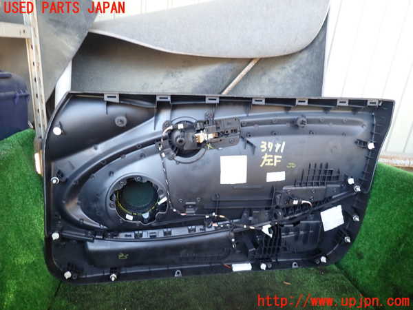 1UPJ-9237911264]BMW ミニ(MINI)クーパーD F56(XN15M)左ドア内張り 中古_4