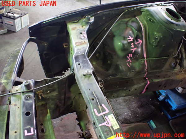 1UPJ-9237921042]サバンナ RX-7 カブリオレ(FC3C)コアサポート（カット） 中古_2