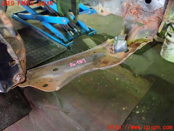 1UPJ-9237921042]サバンナ RX-7 カブリオレ(FC3C)コアサポート（カット） 中古_5