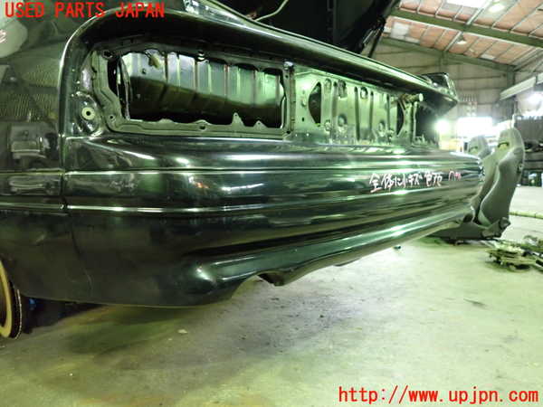 1UPJ-9237921610]サバンナ RX-7 カブリオレ(FC3C)リアバンパー 中古_3