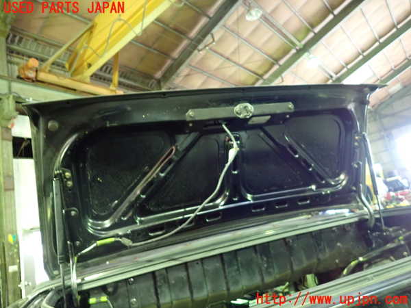 1UPJ-9237921500]サバンナ RX-7 カブリオレ(FC3C)トランク 中古_4