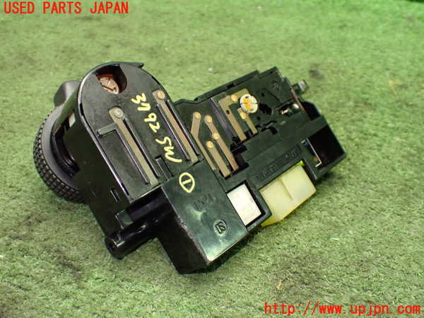 1UPJ-9237926306]サバンナ RX-7 カブリオレ(FC3C)スイッチ1(ウォッシャー ハザード等) 中古_3