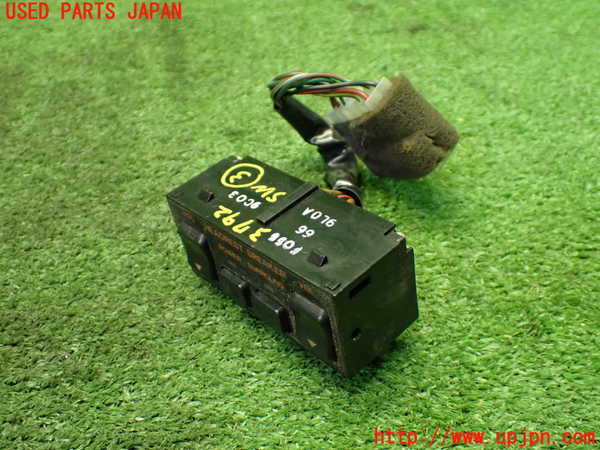 1UPJ-9237926308]サバンナ RX-7 カブリオレ(FC3C)スイッチ3(ヘッドレストスピーカー) 中古_2