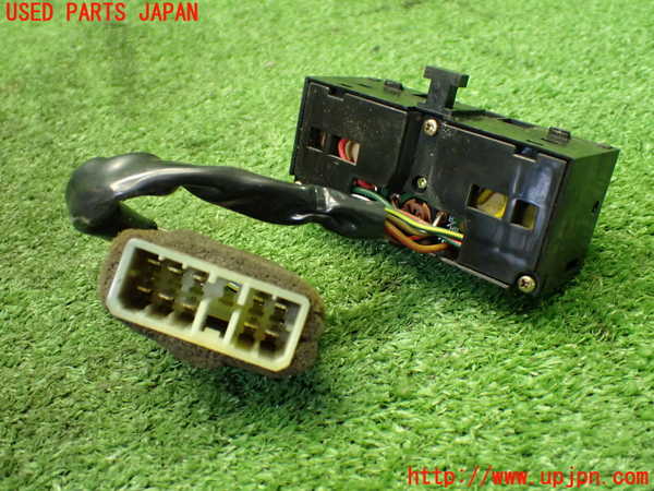 1UPJ-9237926308]サバンナ RX-7 カブリオレ(FC3C)スイッチ3(ヘッドレストスピーカー) 中古_4