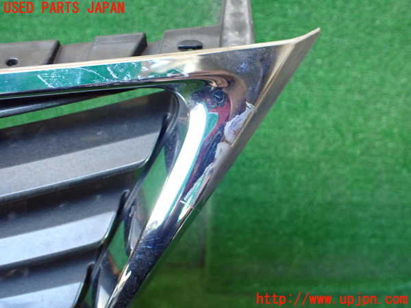 1UPJ-9237931050]レクサス・IS300h(AVE30)ラジエターグリル 中古_3