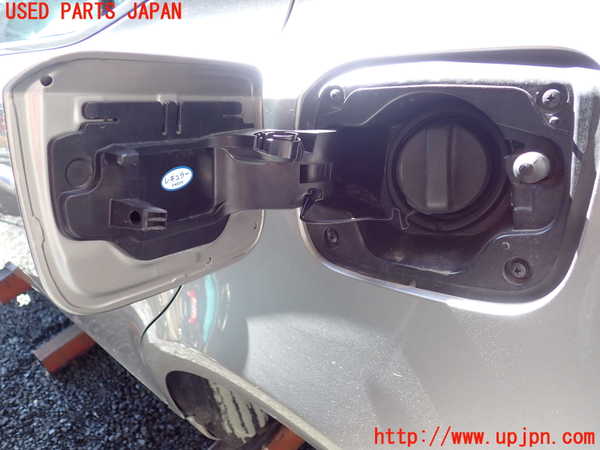 1UPJ-9237931690]レクサス・IS300h(AVE30)フューエルリッド 中古_2